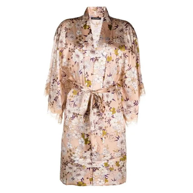 Женский халат Sainted Sisters 2.webp